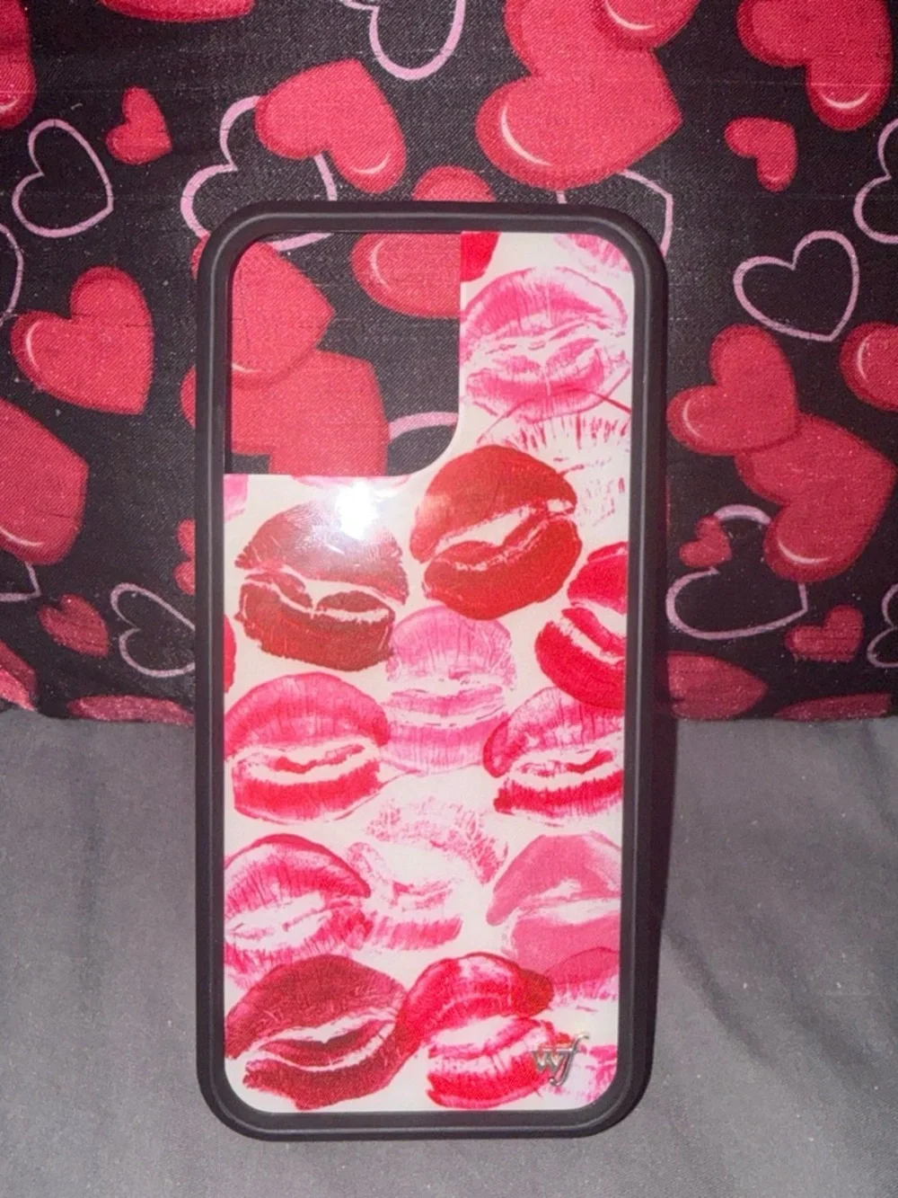Wildflower Red& Pink Kiss Pattern Phone Case - IPhone 16 Pro Max